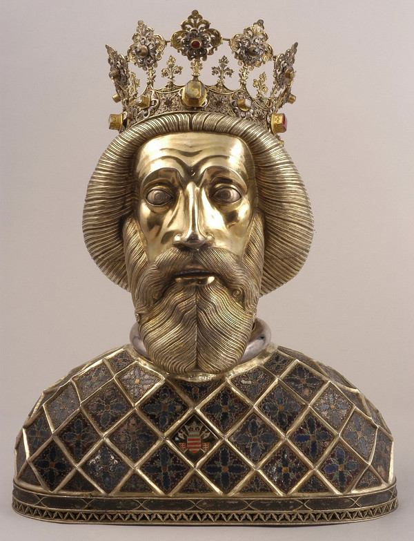 Szent László király hermája a király szentté avatásának alkalmából készült 1192-ben. Az eredeti herma 1405-ben egy tűzvészben megsemmisült. A Győri Székesegyházban látható ereklyetartó-másolat 1400-1425 között készült.