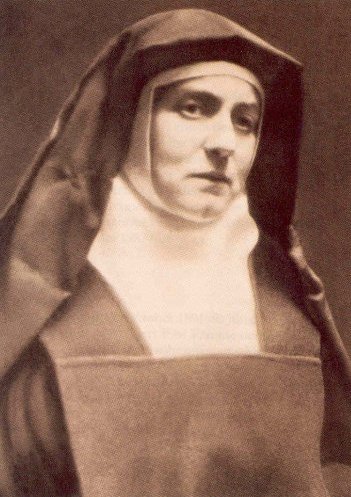 A keresztről nevezett Szent Terézia Benedikta (Edit Stein) szűz és vértanú, Európa társvédőszentje (1891-1942)