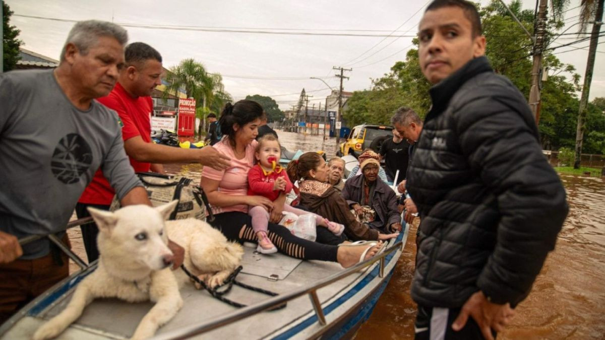 Proviamo una profonda compassione e portiamo nel nostro cuore pieno di preghiera le vittime e tutti i colpiti dalle alluvioni che stanno devastando il Brasile nel maggio del 2024.