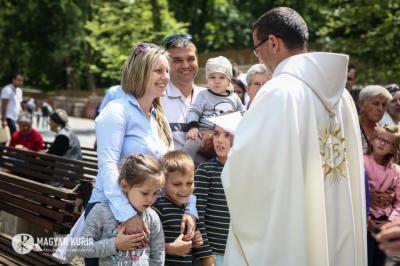 A család mint a béke és a kiengesztelődés hordozója A család mint a béke és a kiengesztelődés hordozója