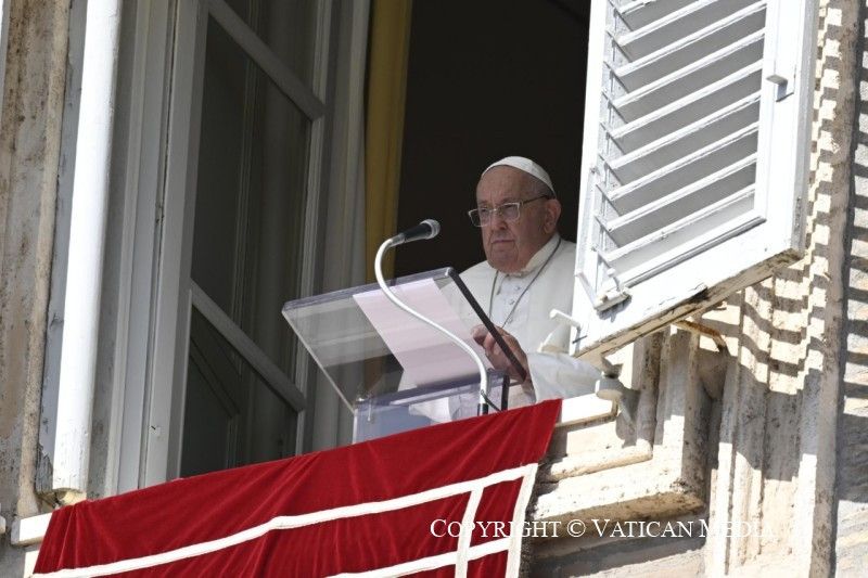 Új bíborosokat nevez ki Ferenc pápa, köztük Német László belgrádi érseket Új bíborosokat nevez ki Ferenc pápa, köztük Német László belgrádi érseket