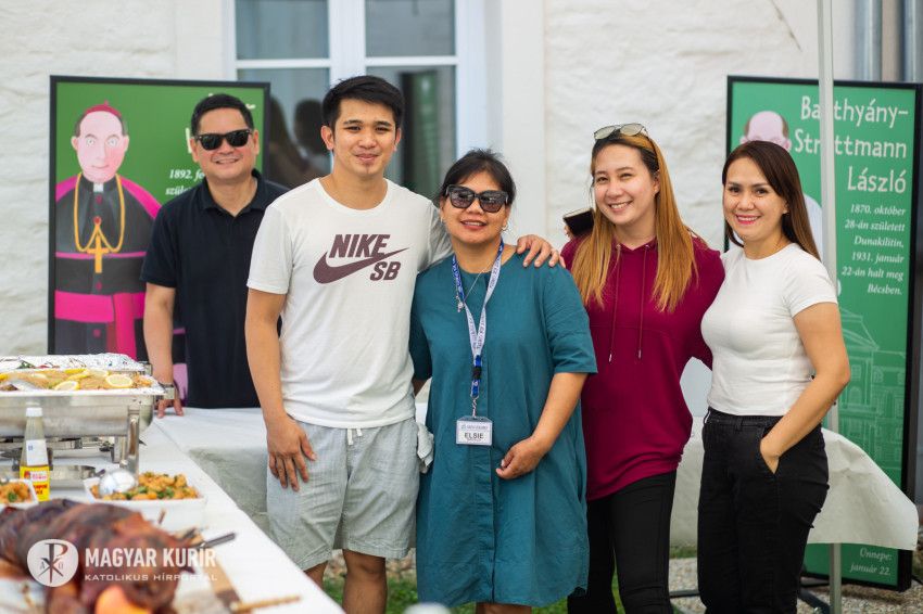 Ferenc pápa üzenete a missziók 98. világnapjára Ferenc pápa üzenete a missziók 98. világnapjára